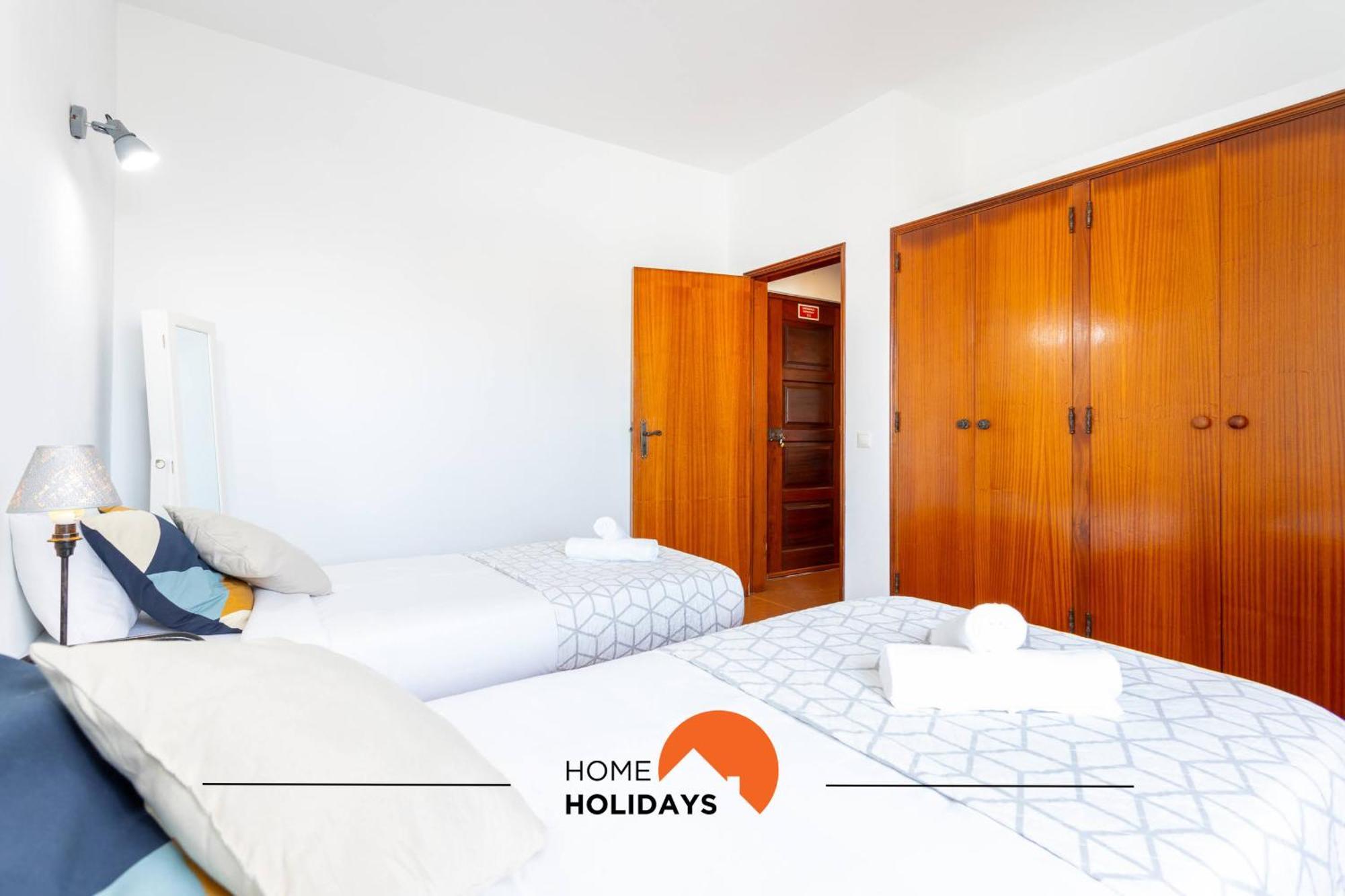 #204 Larimar Flat By Holidays Apartment